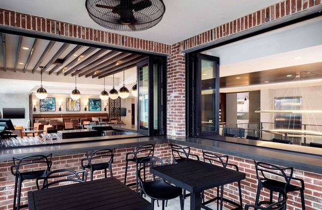 Hyatt Place Mount Pleasant Towne Centre