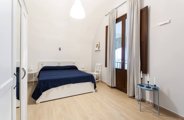 I Colori di Balarm, home with SPA bathroom in the baroque heart of Palermo