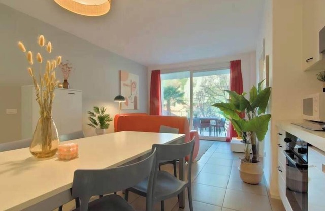 Italian Lakes 3 bedroom rental with pool