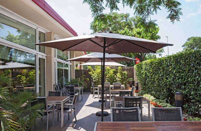 ibis Barcelona Cornella