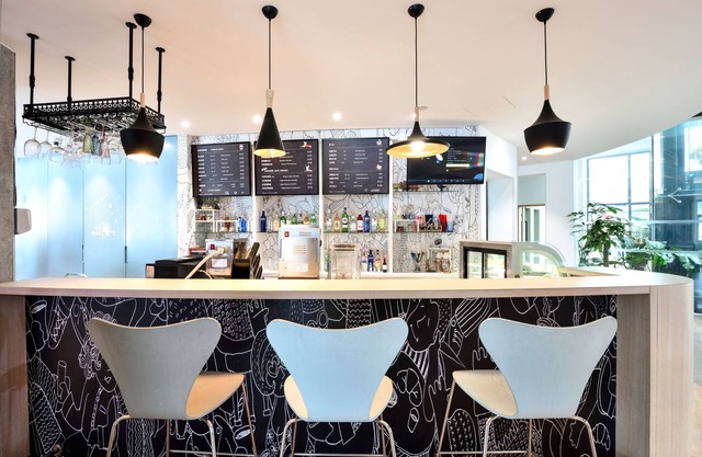 ibis Shanghai Chengshan Road Hotel