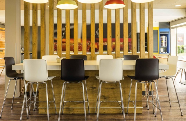 ibis Tarbes Odos