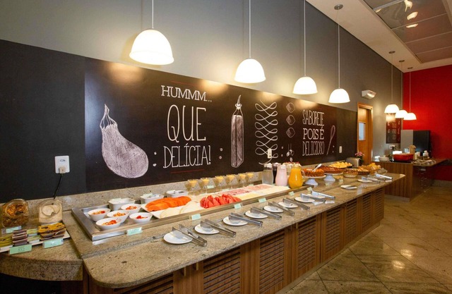 ibis Vitoria Praia de Camburi