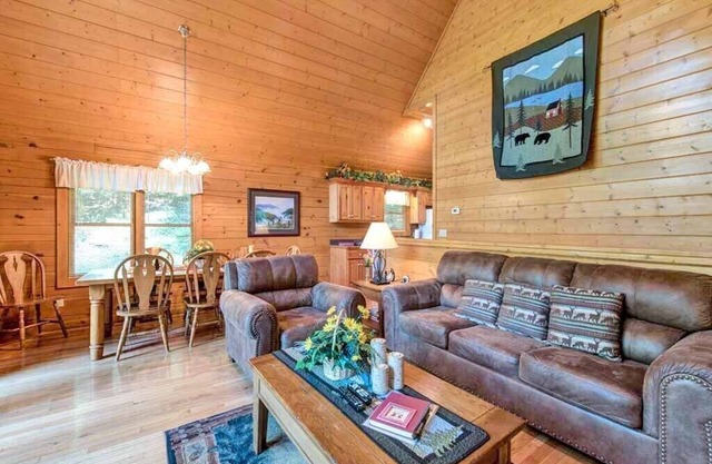 Idle Days | Stately Porch, Hot Tub, Pool Table