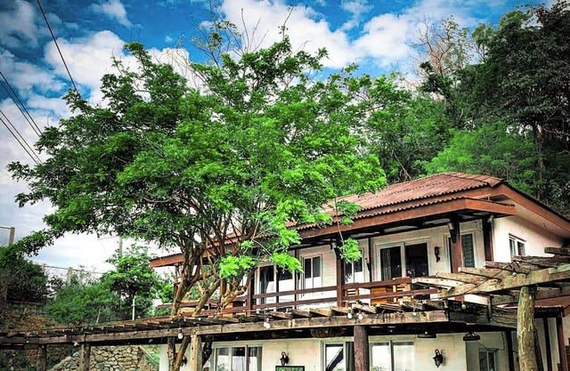 Idyllic apartment with a stunning view in charming Burgos