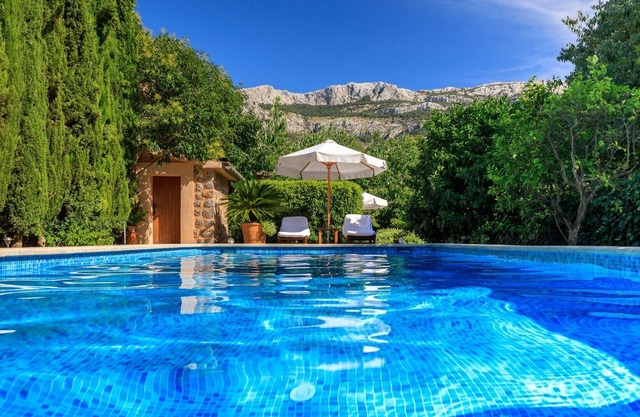 Idyllic casita in Soller with garden and pool