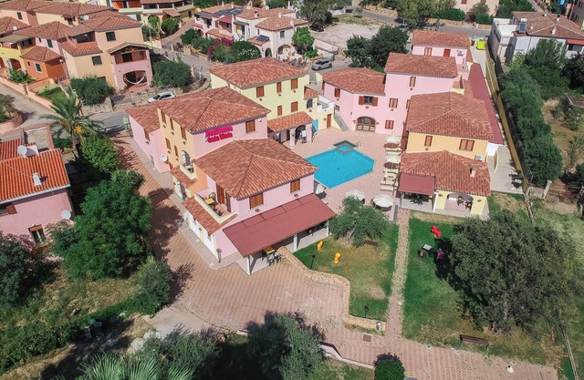 Idyllic Residence Cala Viola 2 Bedroom sleeps nm1380