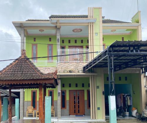 Ijen kingdom guest house