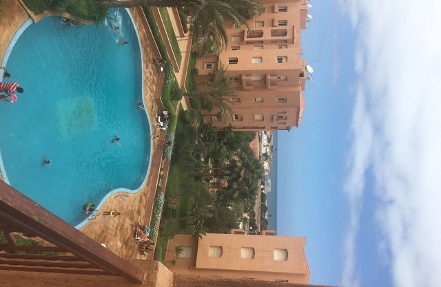 Immaculate 2-Bed Apartment