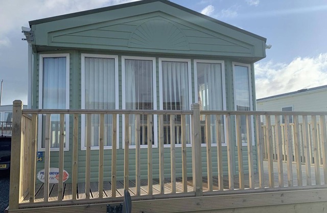 Immaculate 2-Bed Lodge in Monreith