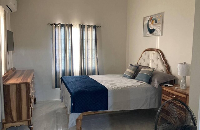 Immaculate 2-Bed House in Discovery Bay