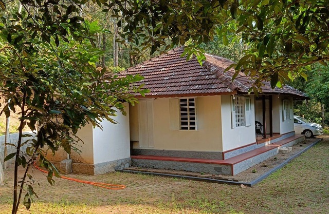 Immerse in nature's beauty at Eden Thottam Homestay.n