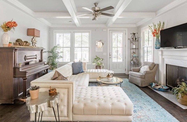 Impressively Decorated Nest Less Than Two Miles to Downtown