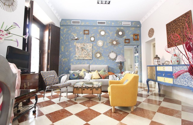 IN OFFERT-AZAHARES, An ideal place within a magnificent Casa Palacio-Centro
