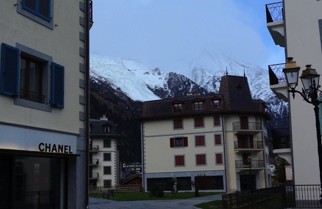 In the heart of the pedestrian centre: Luxury 2-room apartment for 4 people
