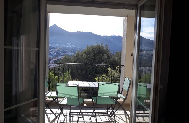 In the heart of Ile Rousse five minutes walk from the city center and the beach.