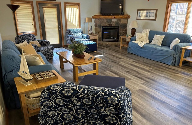 In the Heart of Northern Bay Condo Community