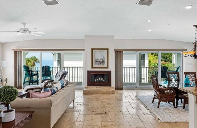 In The Heart of IRB! Oceanfront! Blue Moon Sleeps 9 with Spectacular View!