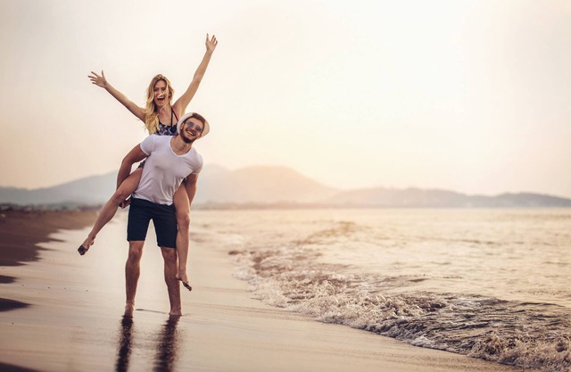INCLUDED ALL- INCLUSIVE fees ! GOLD VIP in a Stunning Deluxe Beach Studio