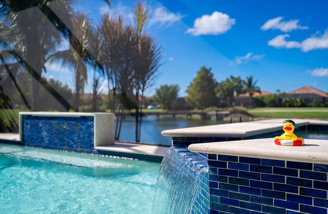 Incredible 5 Star! Private Home-Custom Pool/Spa, Golf, Tennis, Resort Community