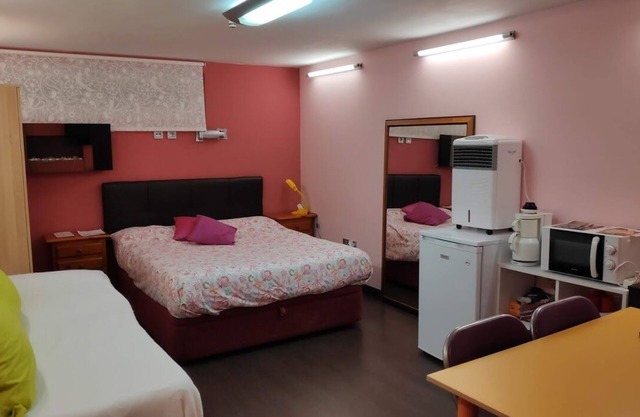 independent room with private bathroom on the ground floor of a chalet