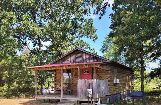 Indian Cabin @ Rock'n O Ranch Cabins