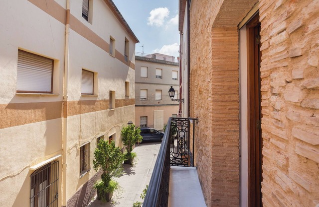 Inn 'Suite Junior' with Private Terrace, Wi-Fi and Air Conditioning
