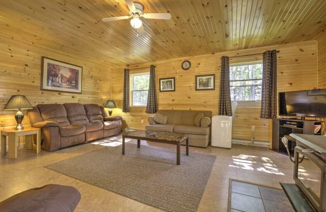 Inn The Woods Cottages PEI - Cottage 3