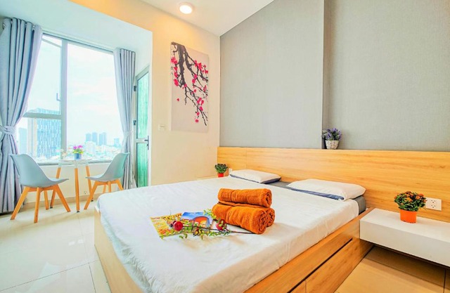 INNSiDE Apartment - RiverGate Residence, Free GYM and POOL