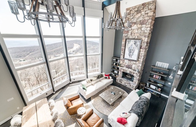 Insane Mountain Views - New Listing