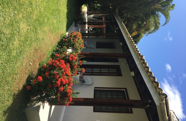 Interlagos house security and privileged location