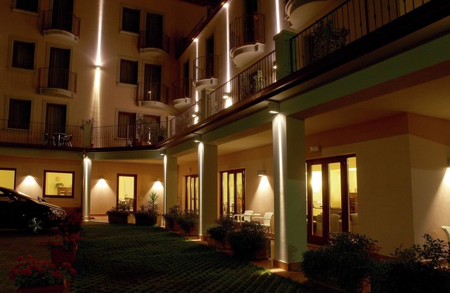 International Hotel Iseo