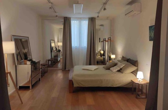 Interno4home: In centro storico con posto auto