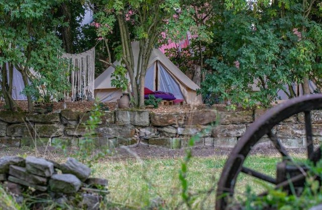 Into the Green Glamping - Great Hazelnut