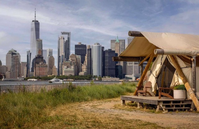 Island Glamping + Michelin dining & Skyline View
