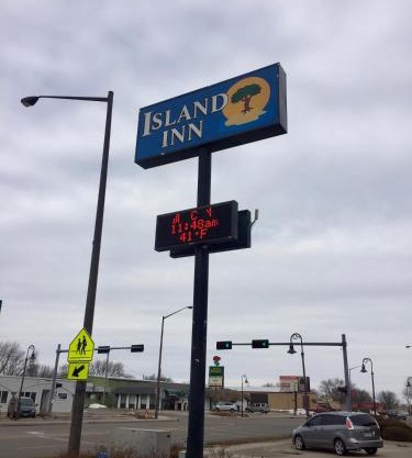 Island Inn