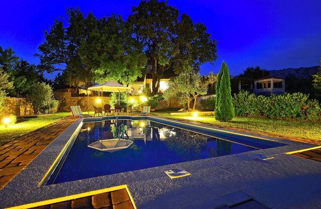 Isolated Villa Terna-Big Garden - Pool-Dalmatia-CROATIA