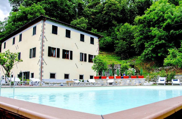 Tosca. Beautiful apartment in Tuscany Villa with swimming pool