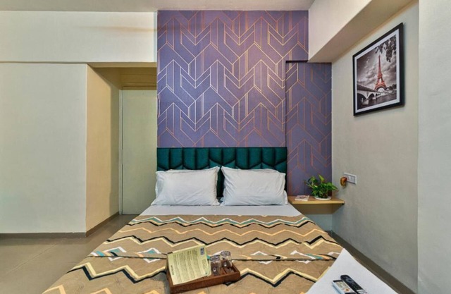 It takes 10 minutes to go to Pune Airport from here.