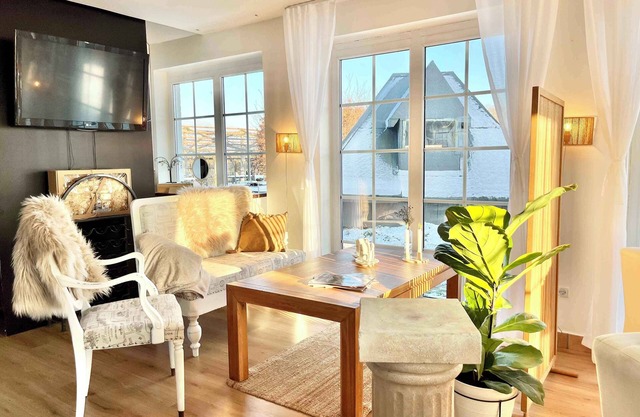 ITALIAN IDYLL IN KARREBÆKSMINDE