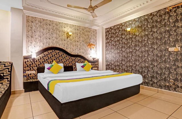 Itsy By Treebo - Hotel Abhilasha