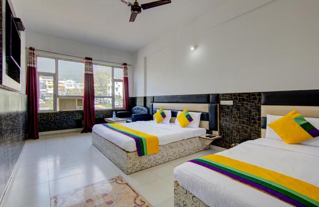 Itsy Hotels Satya Shree