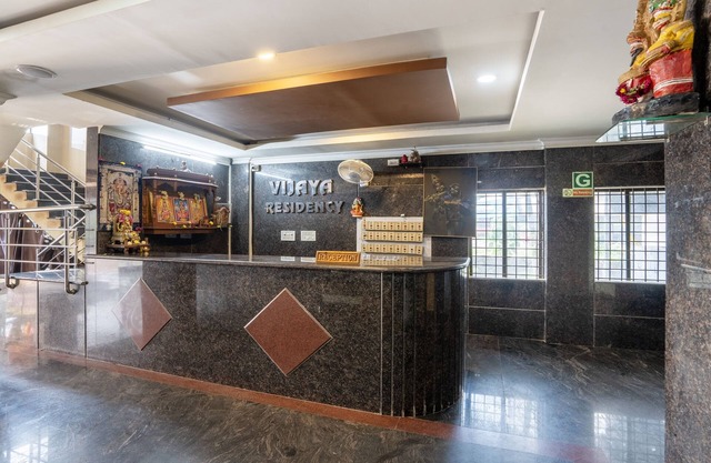 Itsy Hotels Vijaya Residency