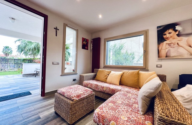 Ivana's house- BEAUTIFUL VILLA just a few minutes from the sea and the airport!