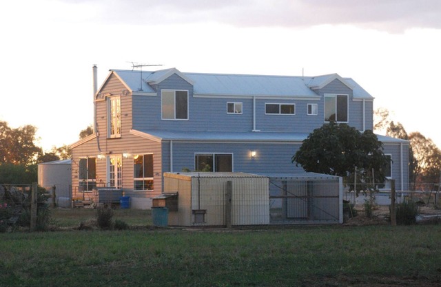 Jackaleah Farm remain Oxley