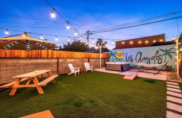 Jacuzzi+Game Room+Backyard Oasis! *5min to SoFi!*