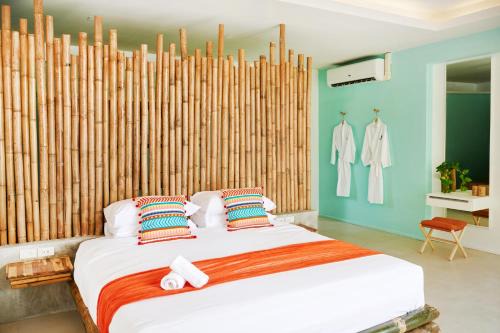 Jai Tiki Retreat - Adult Only