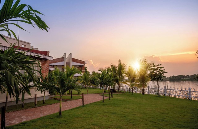 JALCHHABI HOTEL AND RESORT