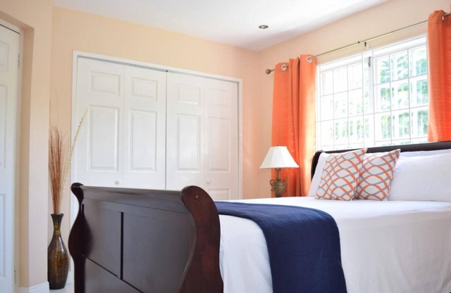 Jamaica Vacation Rental - Hidden Haven At Barcelona