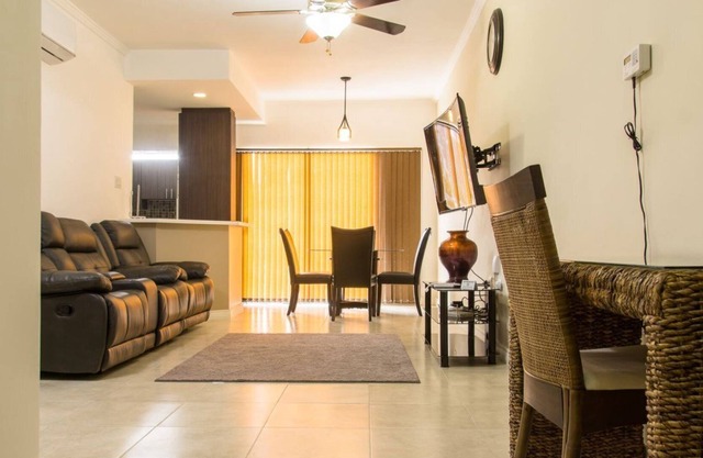 Jamaica Vacation Rentals - Island Time At Bromptons
